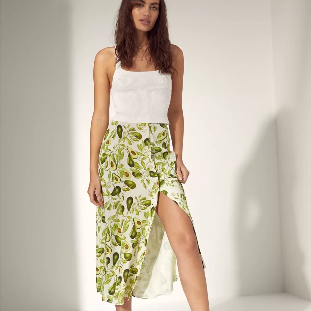 Aritzia Wilfred Amelie Avocado Skirt